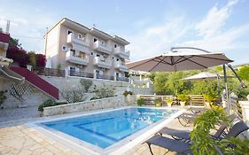 Agathi Apartments
